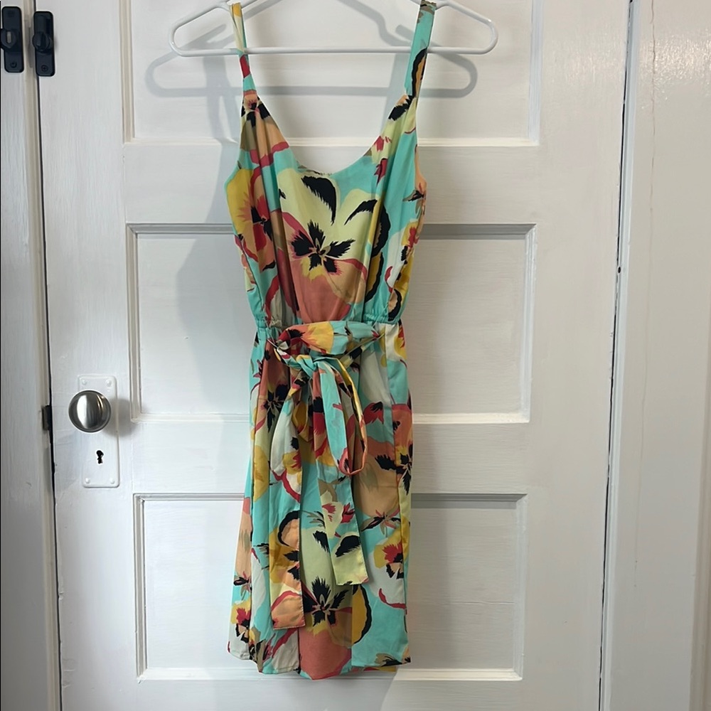 Floral Sleeveless Dress with Tie Waist